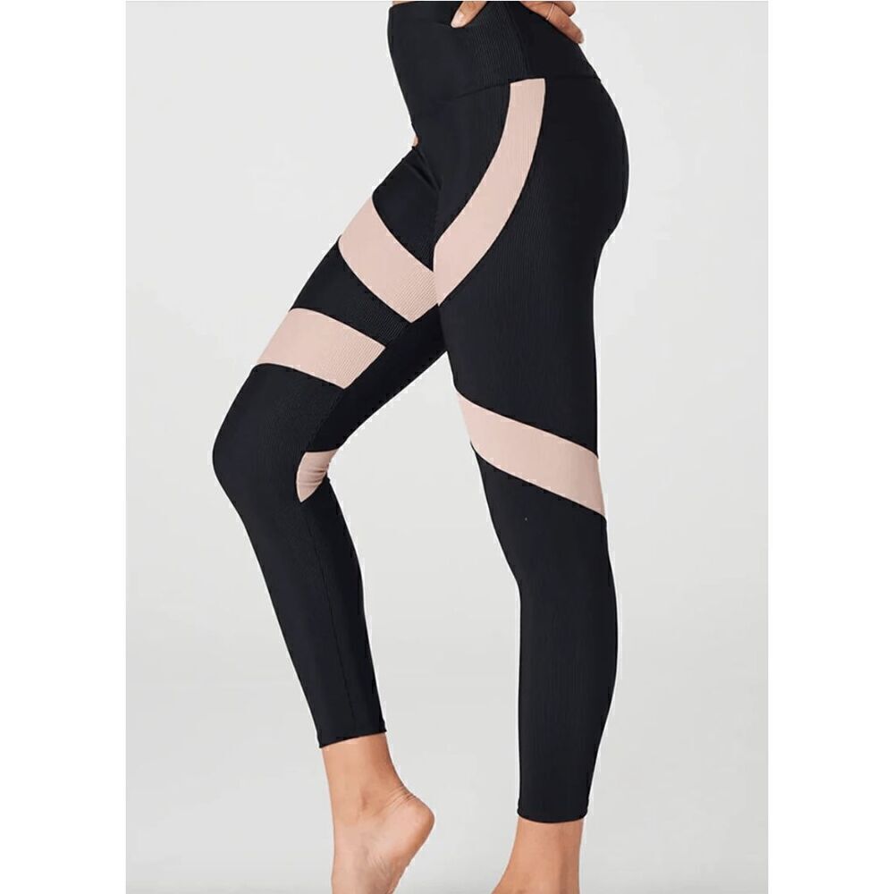 NWT Onzie Womens Black Rib High Rise Cadence Midi Pull-On Active Legging Sz S/M - Picture 2 of 9